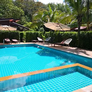 3* Feriested Baan Suan Rim Klong