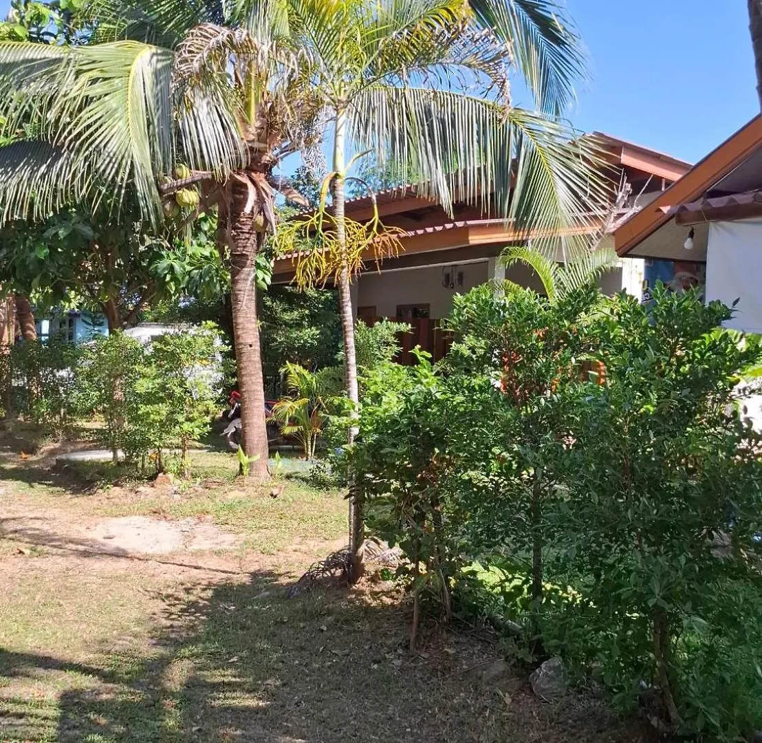 Lanta Salamat House Koh Lanta 2*,  Thailand